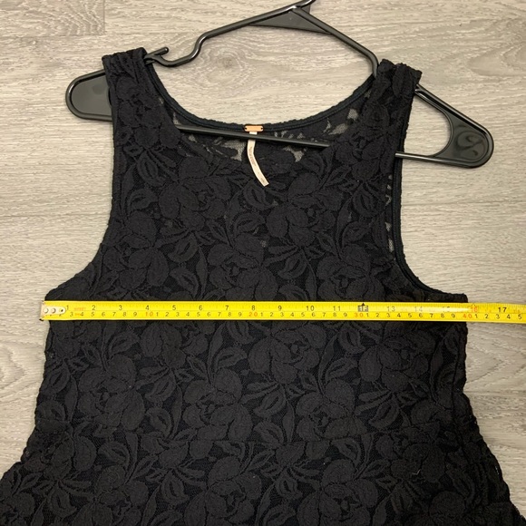 Free People Sleeveless Black Lace Boho Dress Small - Picture 7 of 8
